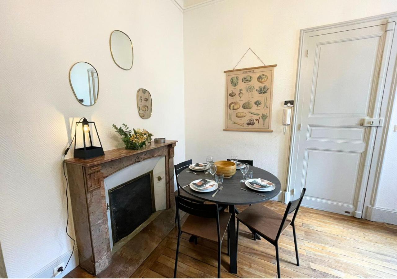 Le Thibaudeau Apartment Poitiers Exterior photo