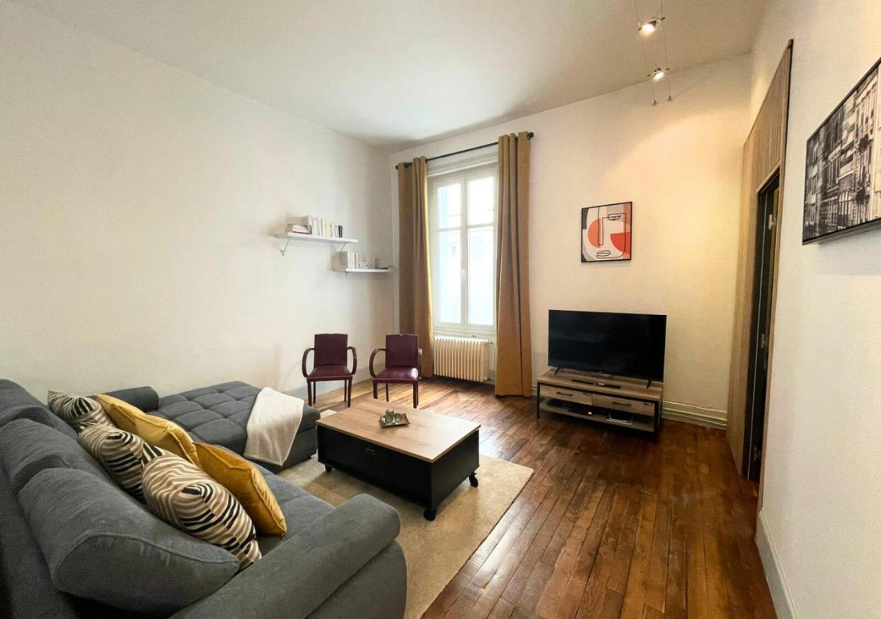 Le Thibaudeau Apartment Poitiers Exterior photo